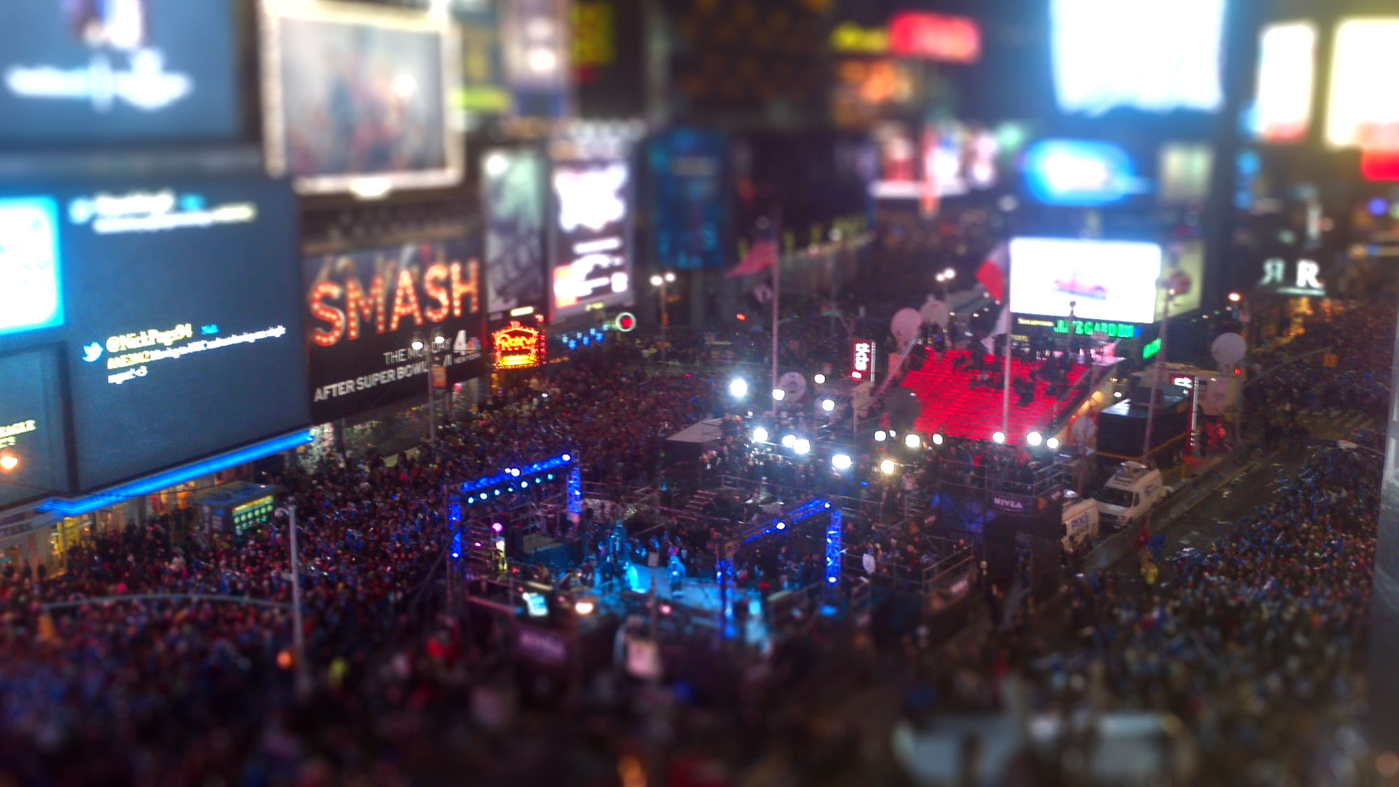 Times Square New Year's Eve 2013 Live Webcam